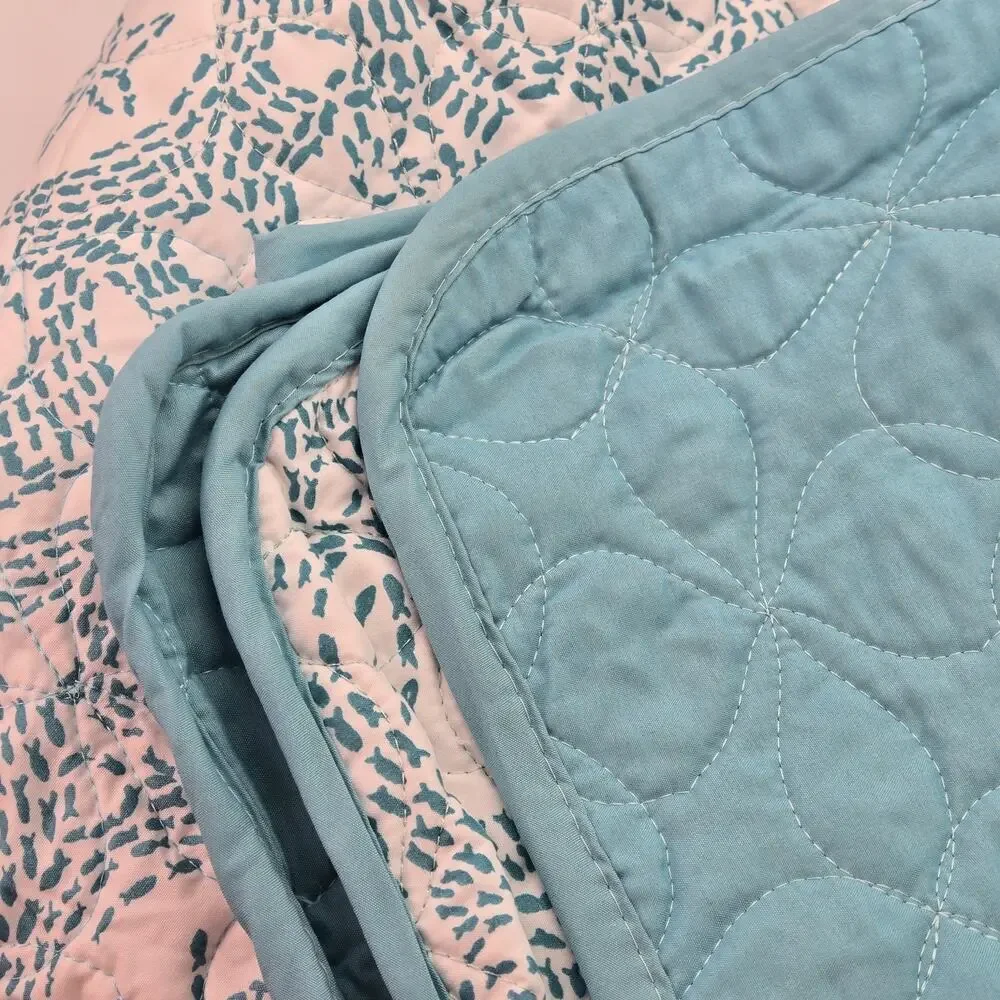 Queen Ocean Sanddollar Comforter Set 3PC All Seasons Soft Quilted NEW Teal Wht